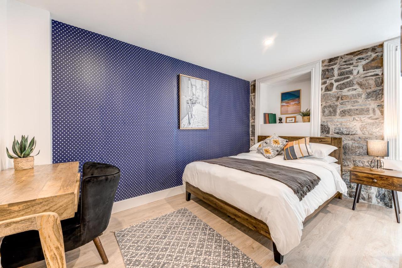North House - Beautiful Vieux 2 Bedroom Apt ケベックシティ エクステリア 写真