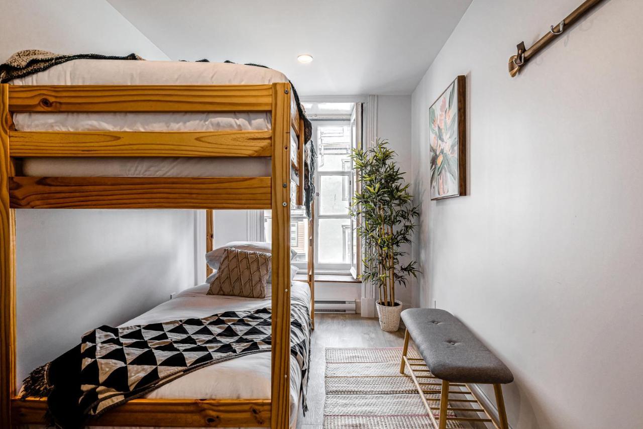 North House - Beautiful Vieux 2 Bedroom Apt ケベックシティ エクステリア 写真